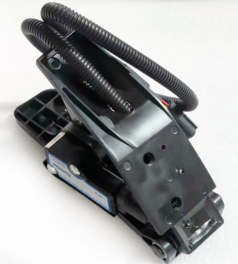 COMESYS  Throttle FZ3-152-341  For Hyundai / Maximal Forklift