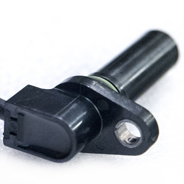 MAHLE gear tooth speed and direction sensor, with 45mm sensor probe